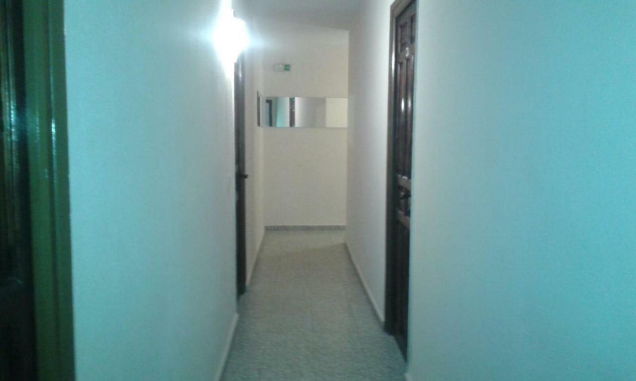 Hostal Avila 오카나 외부 사진